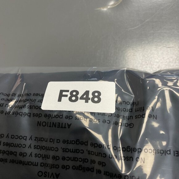 NEW Mondetta Women's M Active Long Sleeve Top Black Semi-Fitted - Picture 9 of 9